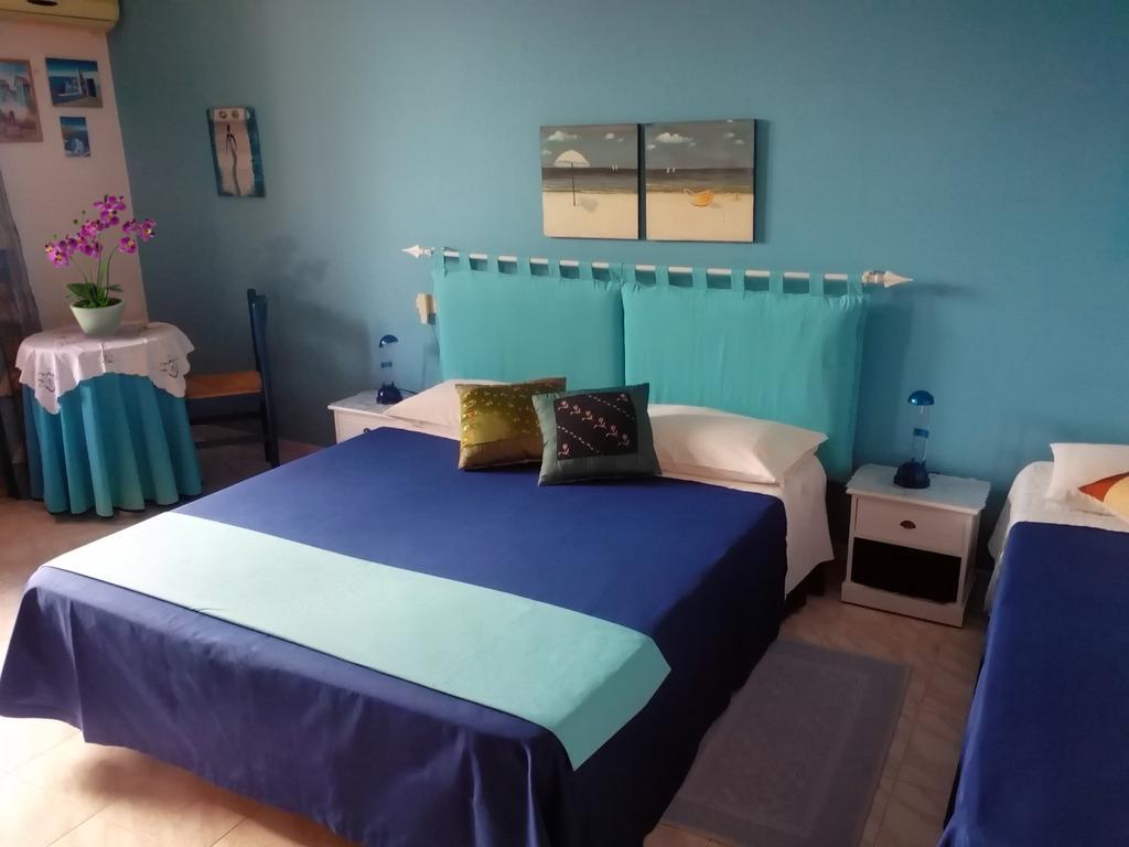 B&B Margherita Calasetta Buitenkant foto